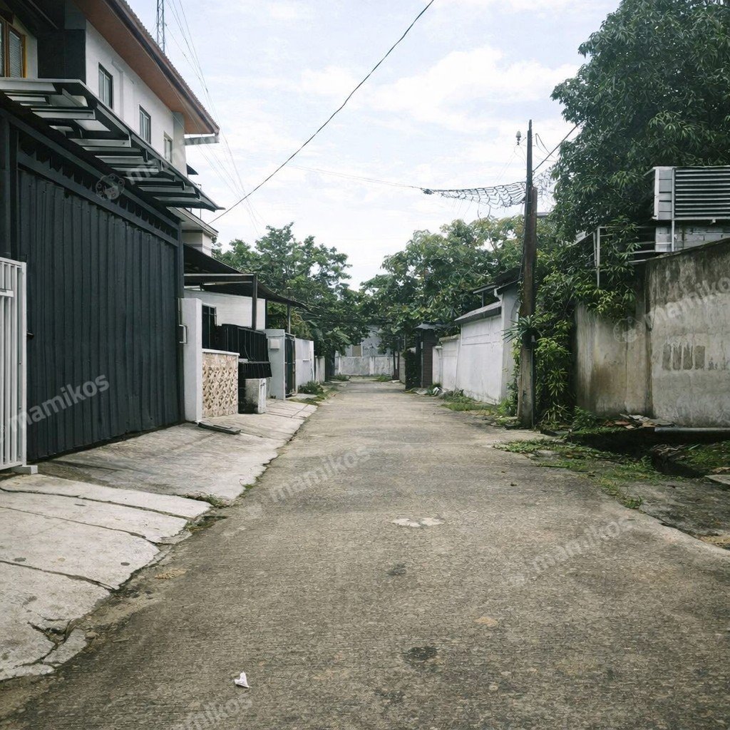 Rumah Sertifikat SHM 3 Kamar Tidur 4 Kamar Mandi Joglo Jakarta Barat - Photo 2