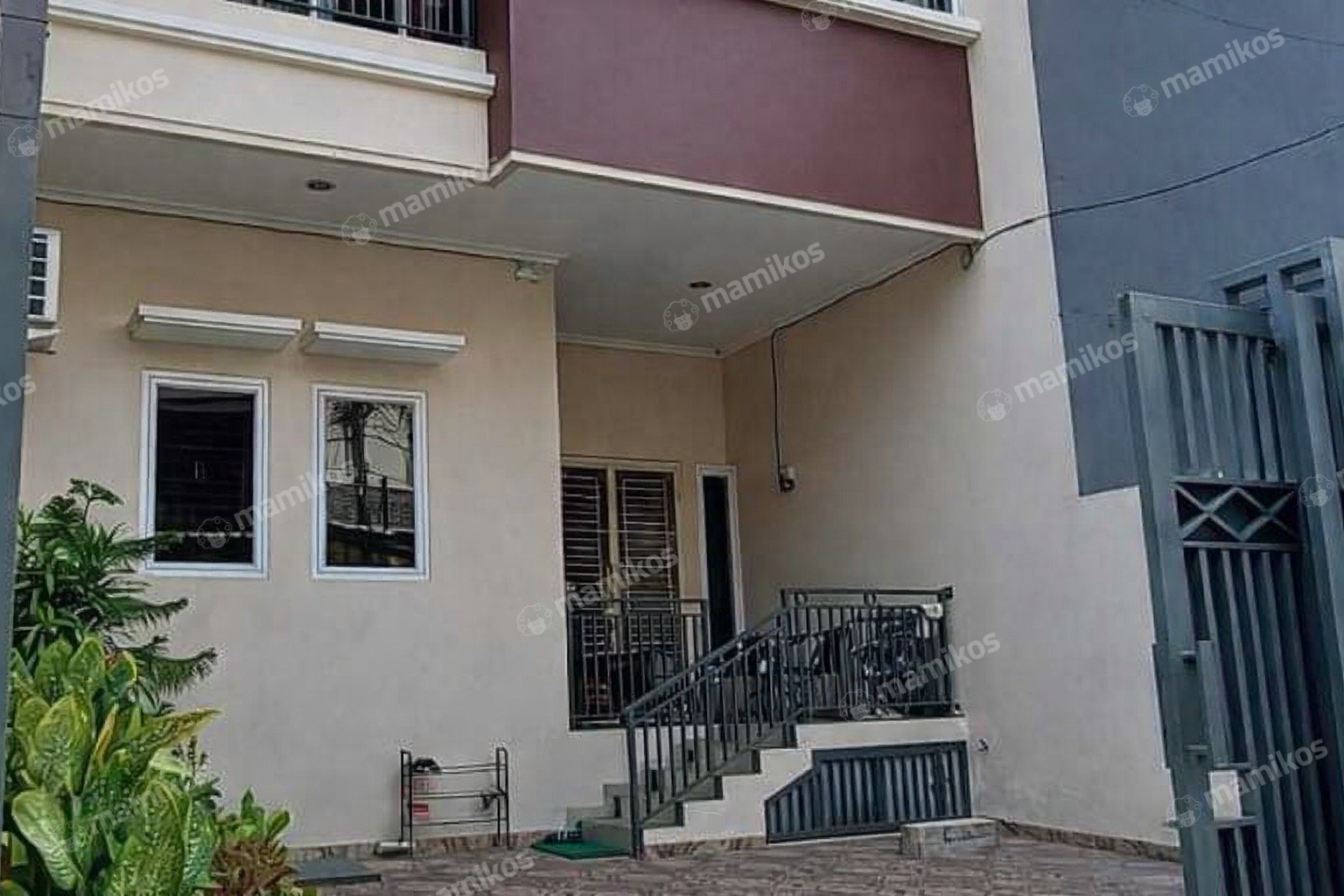 Rumah Sertifikat SHM 5 Kamar Tidur 5 Kamar Mandi Tanjung Priok Jakarta Utara