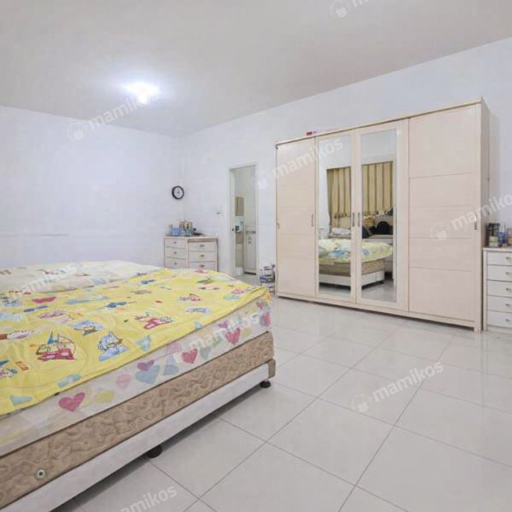 Rumah Sertifikat SHM 4 Kamar Tidur 4 Kamar Mandi Jakarta Garden City Jakarta Timur - Photo 3