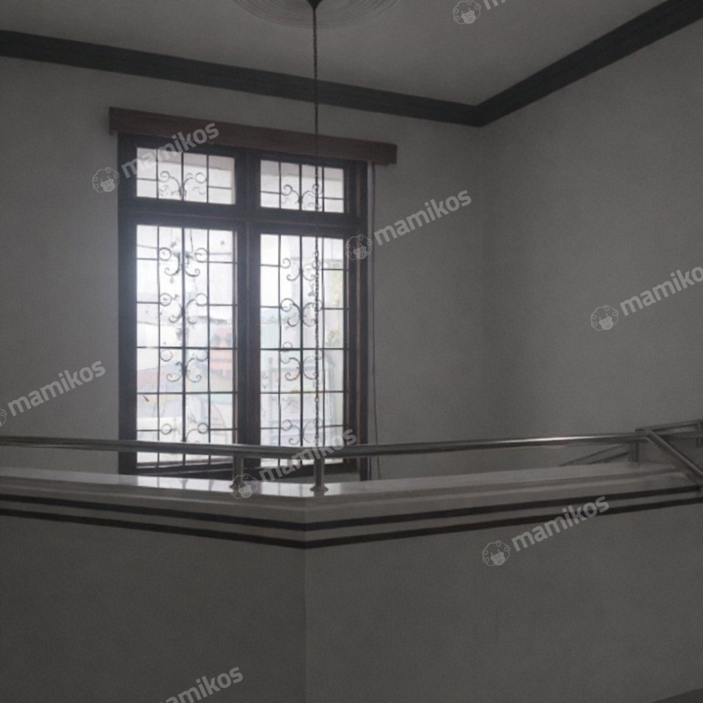 Rumah Sertifikat SHM 5 Kamar Tidur 3 Kamar Mandi Daan Mogot Jakarta Barat - Photo 4
