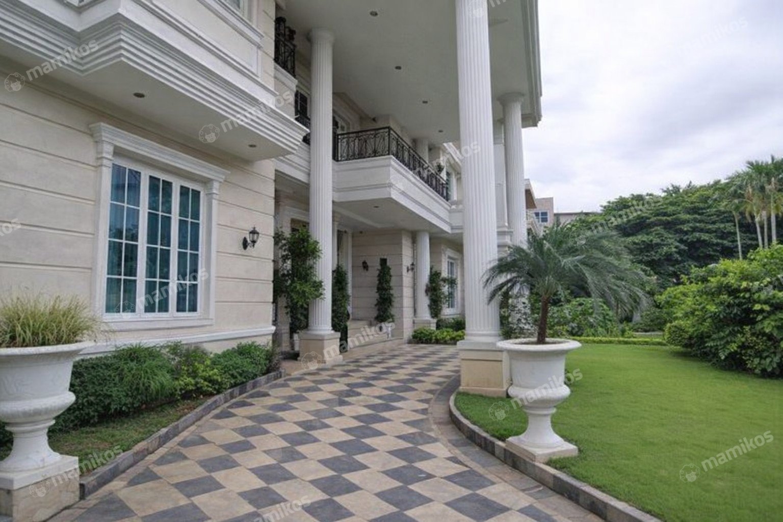 Rumah Sertifikat HGB 6 Kamar Tidur 7 Kamar Mandi Sunter Jakarta Utara - Photo 4