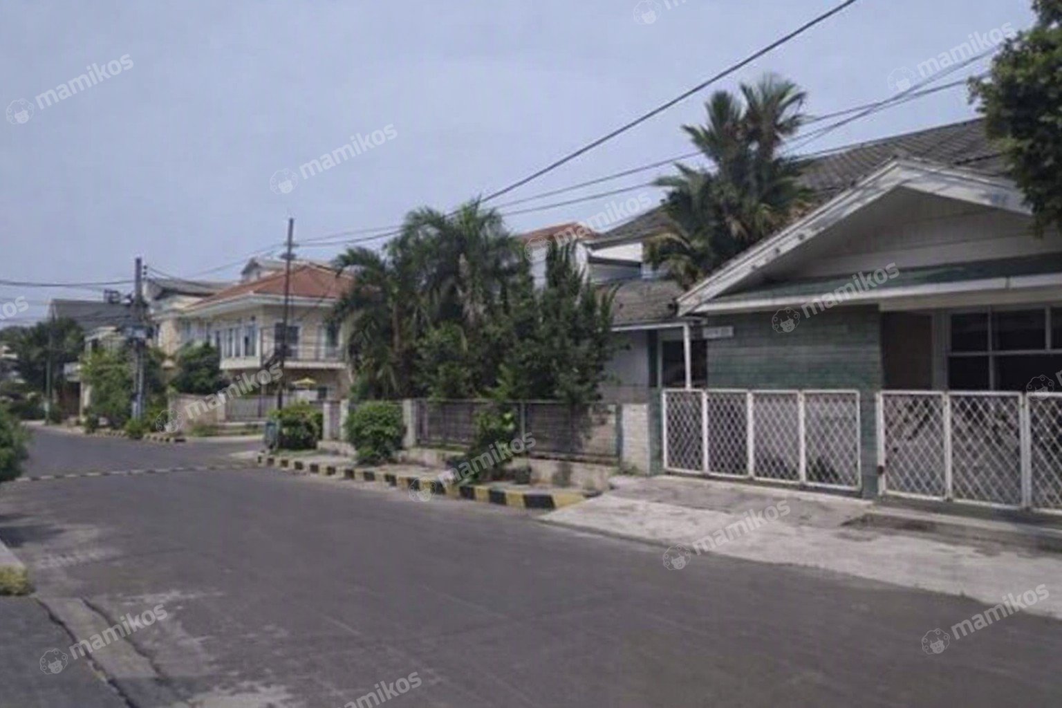 Rumah Sertifikat SHM 3 Kamar Tidur 2 Kamar Mandi Kelapa Gading Jakarta Utara - Photo 4
