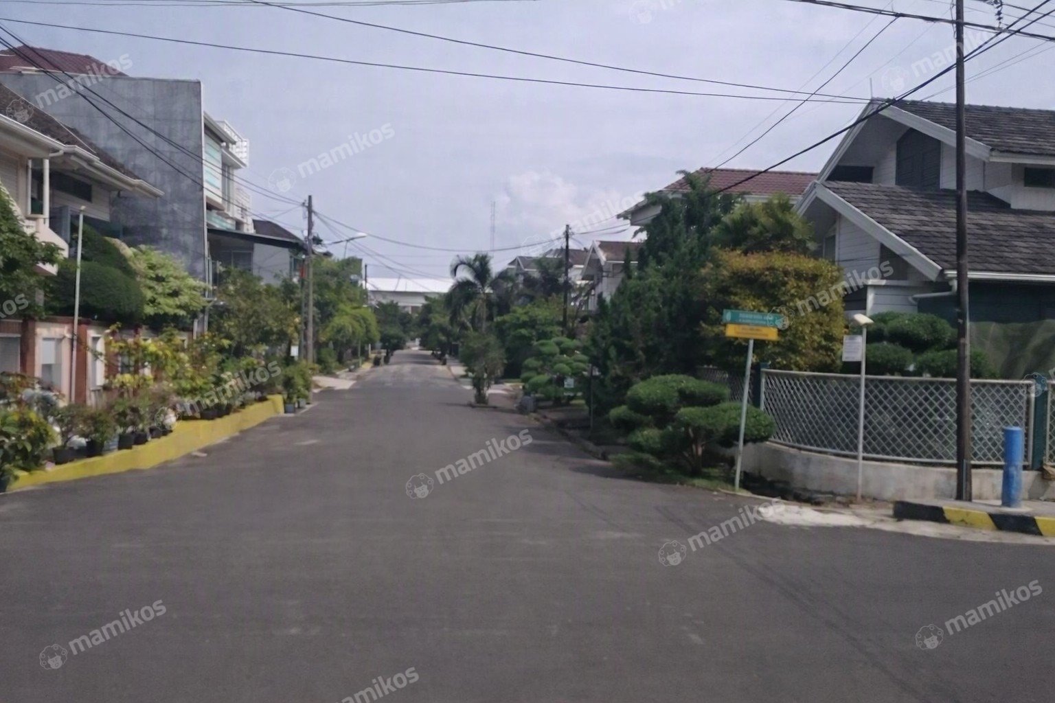 Rumah Sertifikat SHM 3 Kamar Tidur 2 Kamar Mandi Kelapa Gading Jakarta Utara - Photo 5