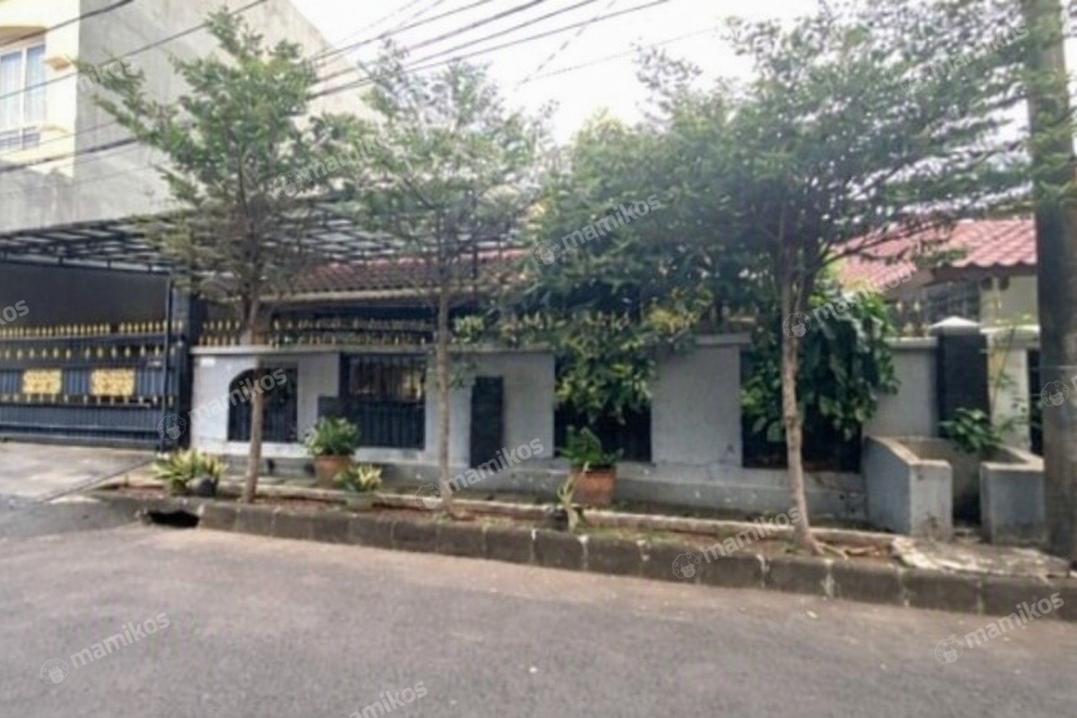 Rumah Sertifikat SHM 4 Kamar Tidur 4 Kamar Mandi Sunter Jakarta Utara