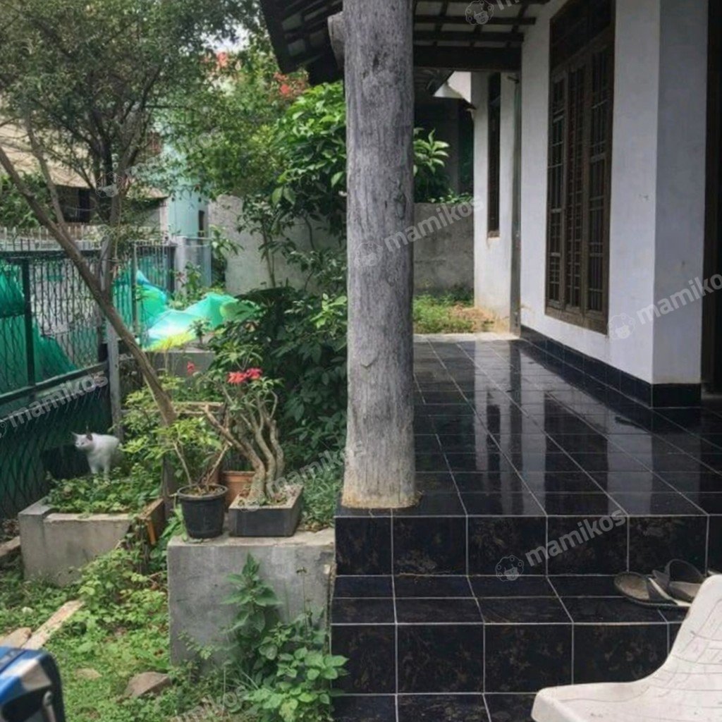 Rumah Sertifikat SHM 6 Kamar Tidur 3 Kamar Mandi Ciracas Jakarta Timur