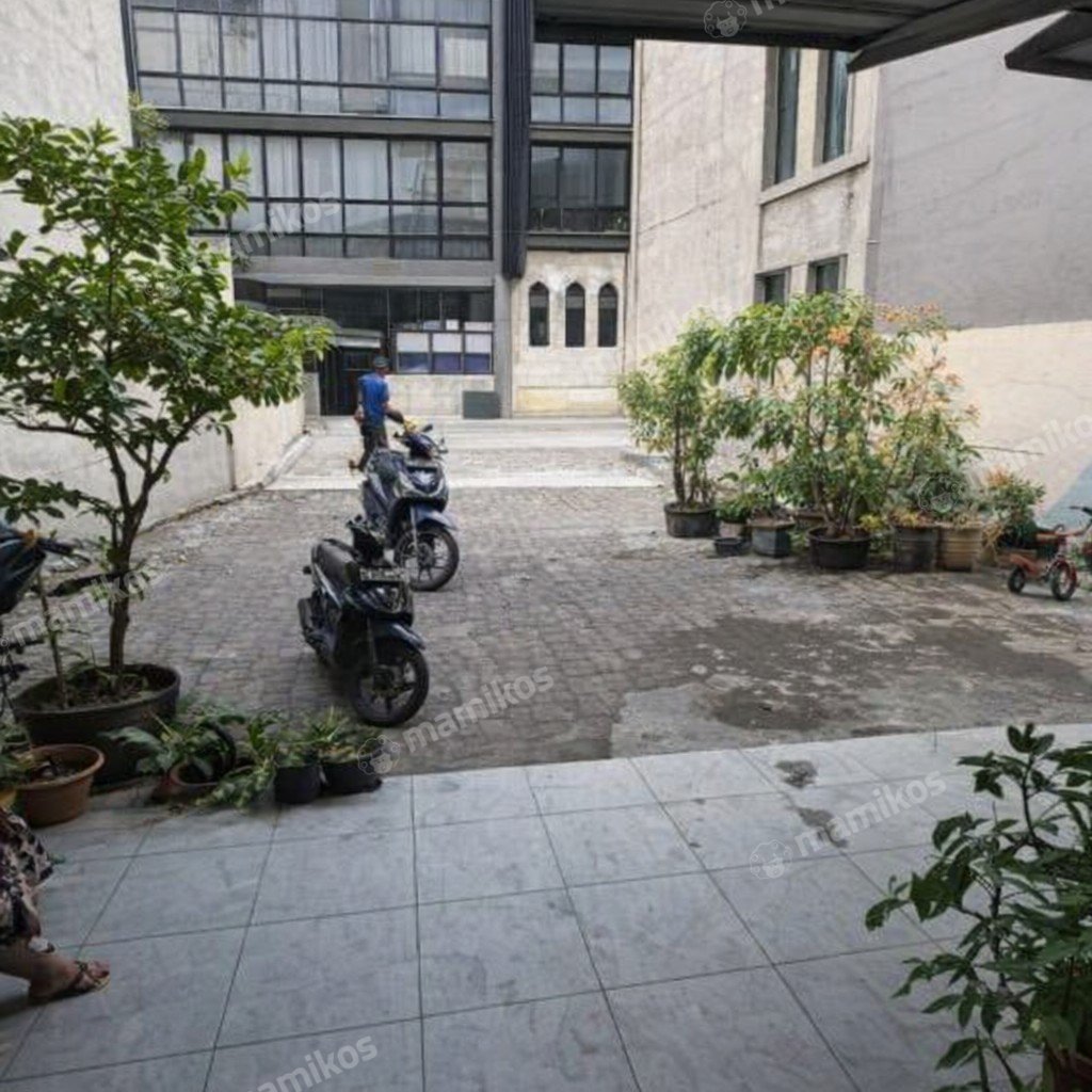 Rumah Sertifikat SHM 6 Kamar Tidur 6 Kamar Mandi Radio Dalam Jakarta Selatan - Photo 3