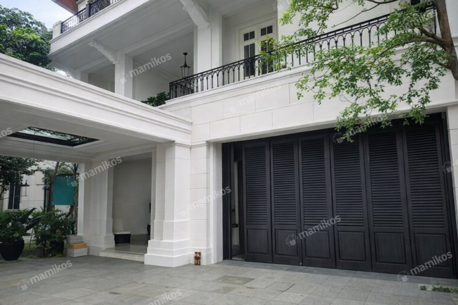 Rumah Sertifikat SHM 4 Kamar Tidur 5 Kamar Mandi Mega Kuningan Jakarta Selatan