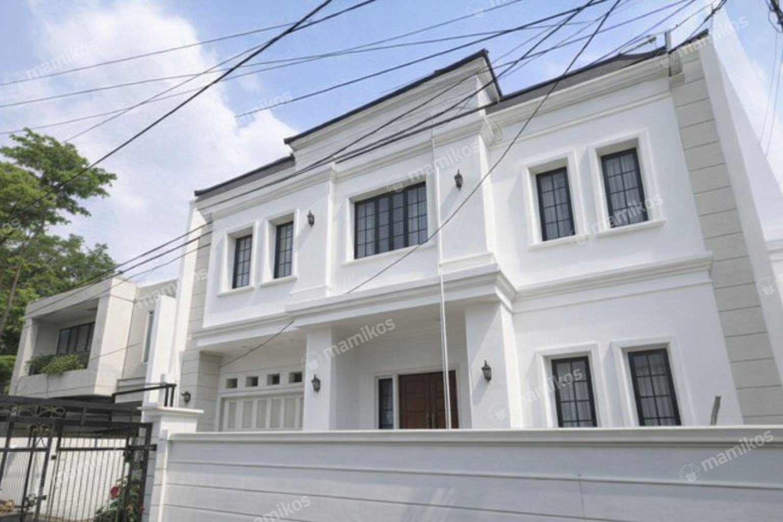 Rumah Sertifikat SHM 4 Kamar Tidur 3 Kamar Mandi Pulomas Jakarta Timur