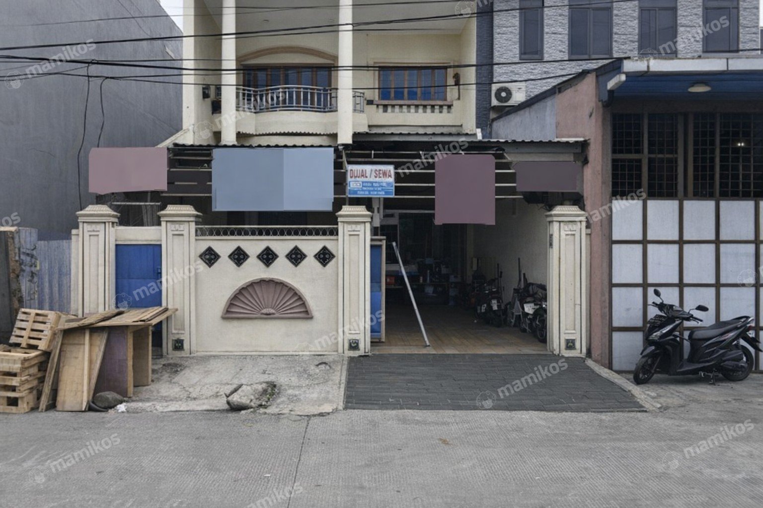 Rumah Sertifikat SHM 3 Kamar Tidur 3 Kamar Mandi Tambora Jakarta Barat