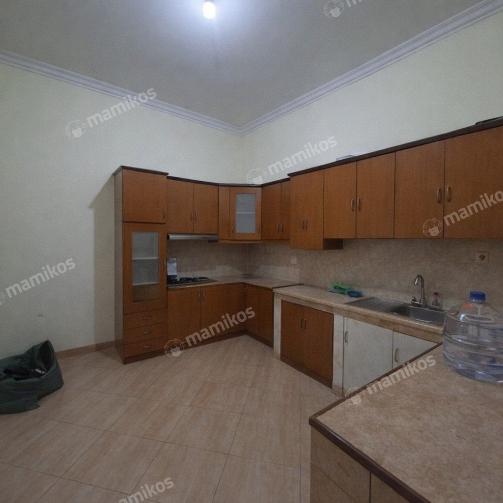 Rumah Sertifikat SHM 3 Kamar Tidur 3 Kamar Mandi Tambora Jakarta Barat - Photo 3