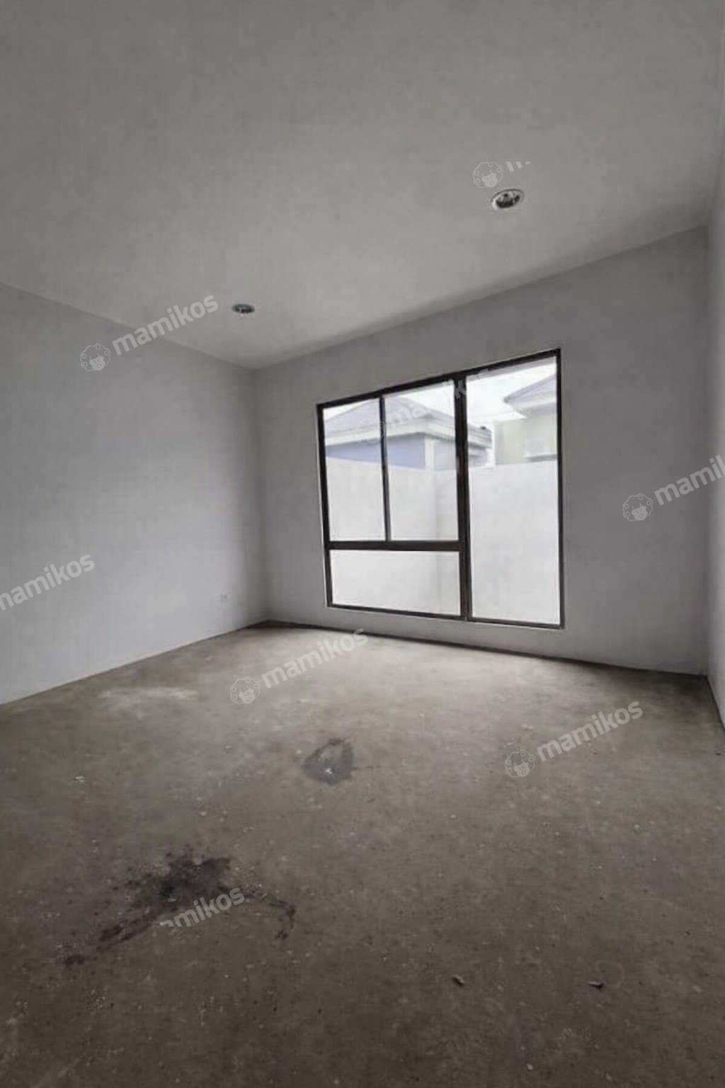 Rumah 4 Kamar Tidur 4 Kamar Mandi 2 Lantai Golf Island Jakarta Utara - Photo 2