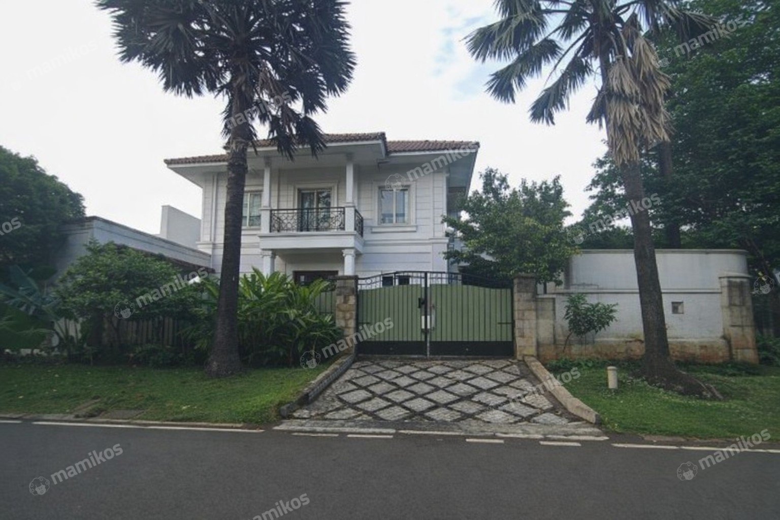 Rumah Sertifikat SHM 2 Kamar Tidur 2 Kamar Mandi Pondok Indah Jakarta Selatan