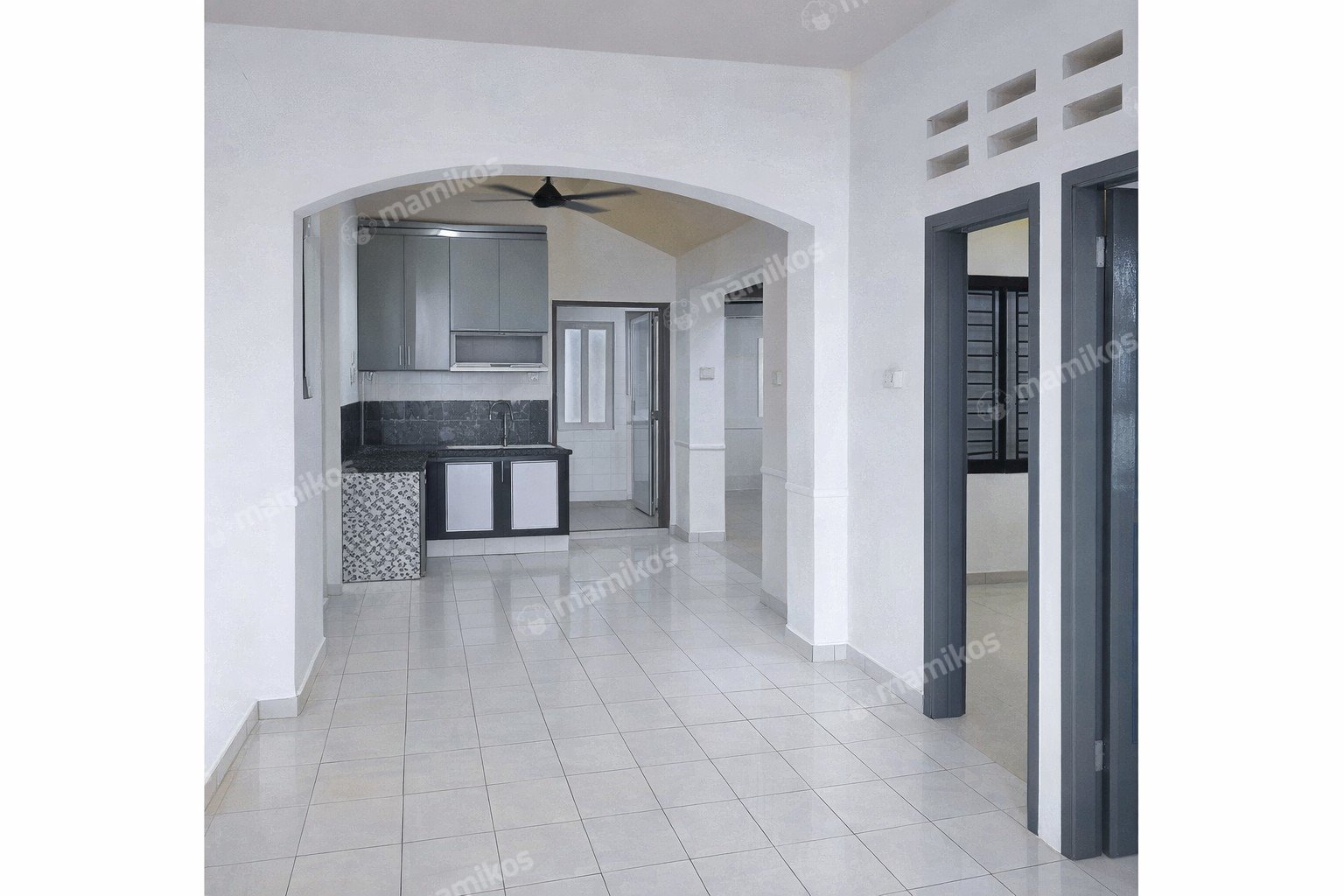 Rumah Sertifikat SHM 2 Kamar Tidur 1 Kamar Mandi Raffles Hills Jakarta Timur - Photo 5