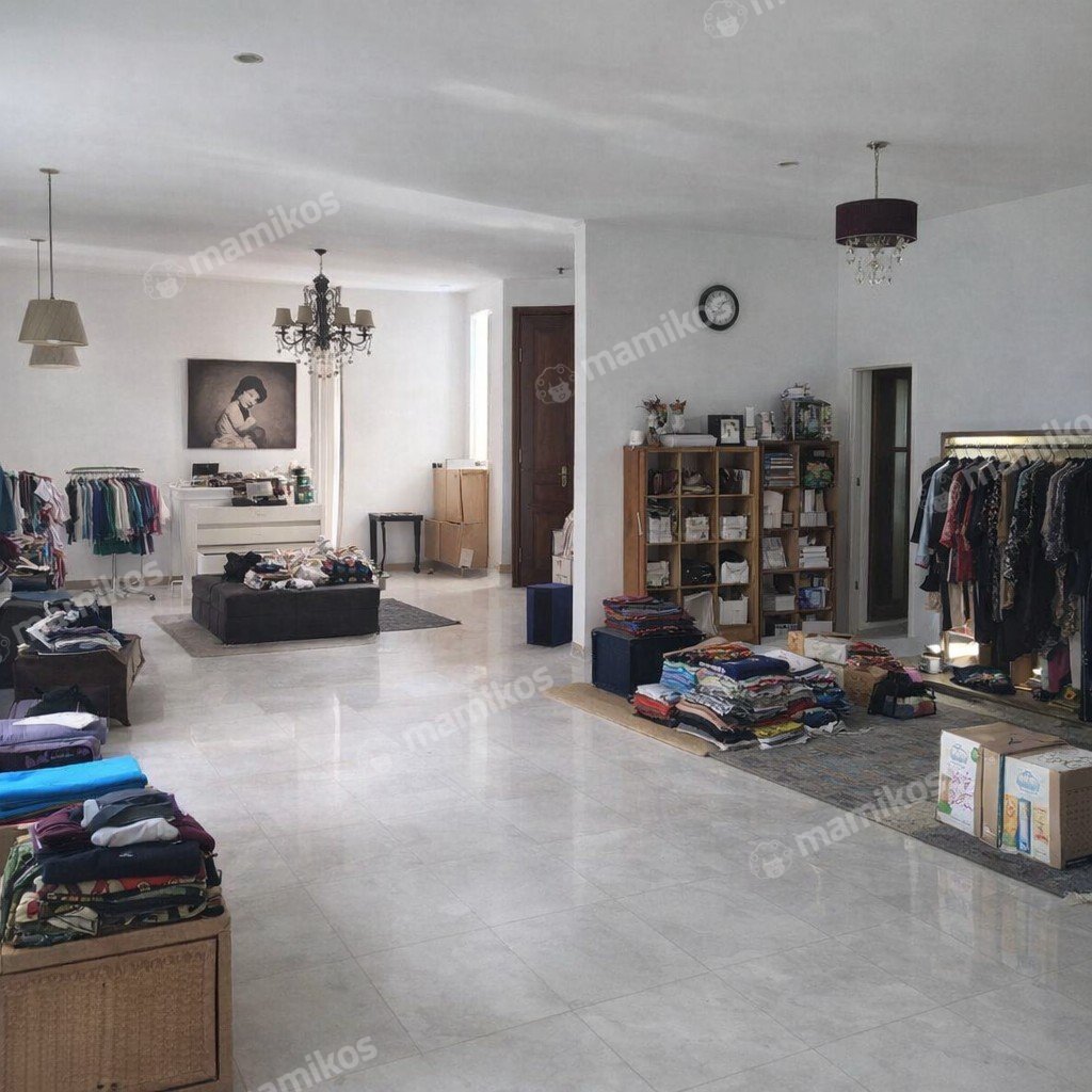 Rumah Sertifikat SHM 4 Kamar Tidur 4 Kamar Mandi Kebon Jeruk Jakarta Barat - Photo 4