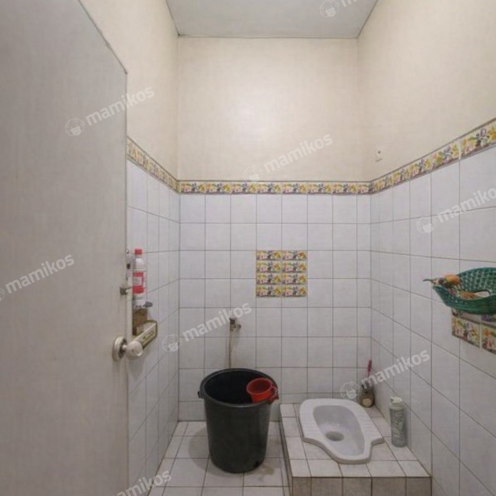 Rumah Sertifikat SHM 2 Kamar Tidur 1 Kamar Mandi Green Lake City Jakarta Barat - Photo 5