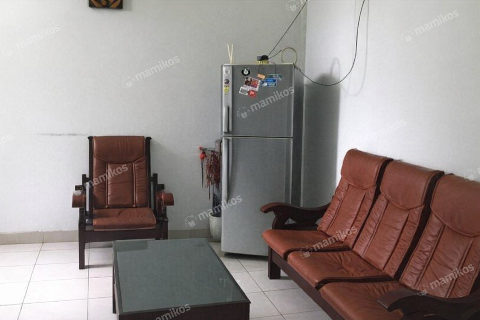 Rumah Sertifikat SHM 4 Kamar Tidur 3 Kamar Mandi Semanan Jakarta Barat