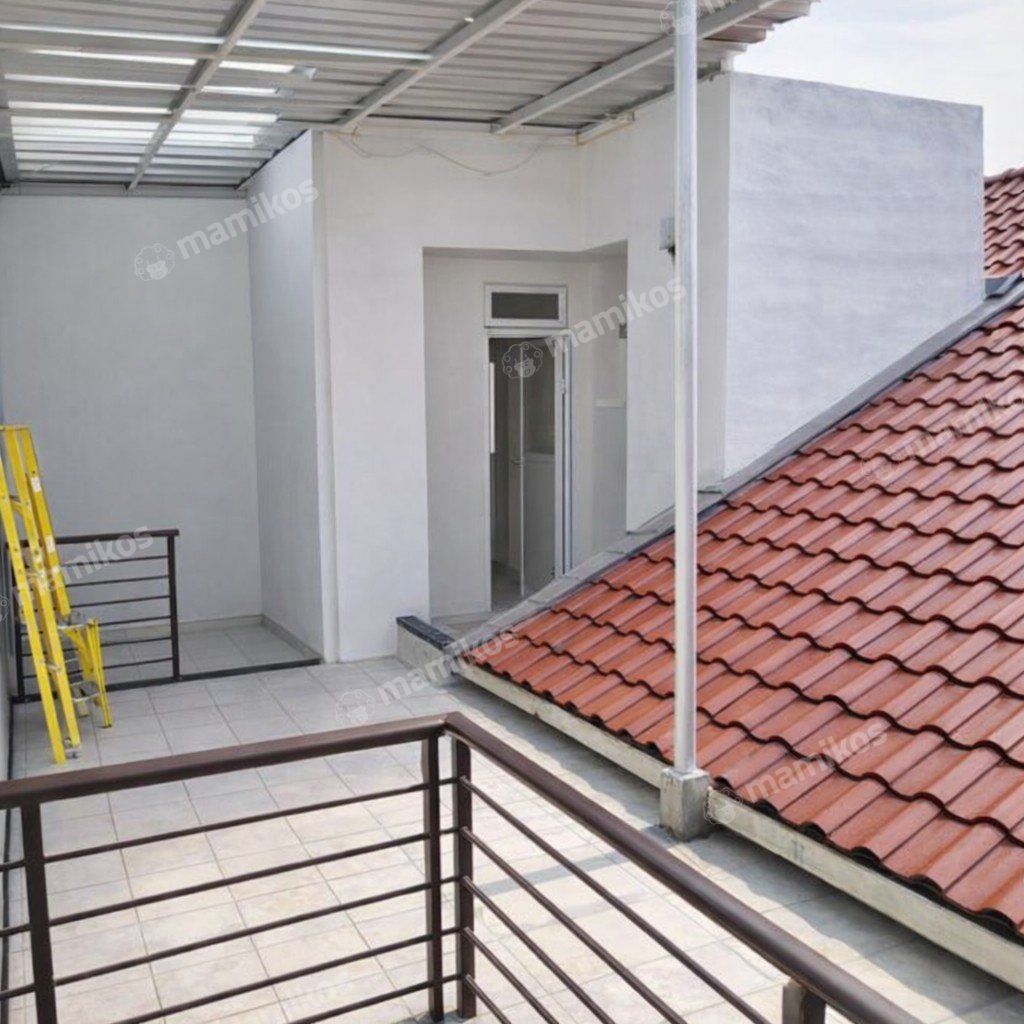 Rumah Sertifikat SHM 3 Kamar Tidur 2 Kamar Mandi Cibubur Jakarta Timur - Photo 3
