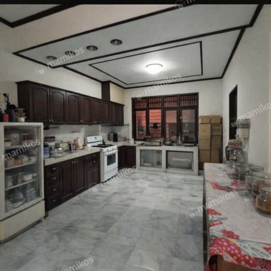 Rumah Sertifikat SHM 6 Kamar Tidur 6 Kamar Mandi Pulomas Jakarta Timur - Photo 4