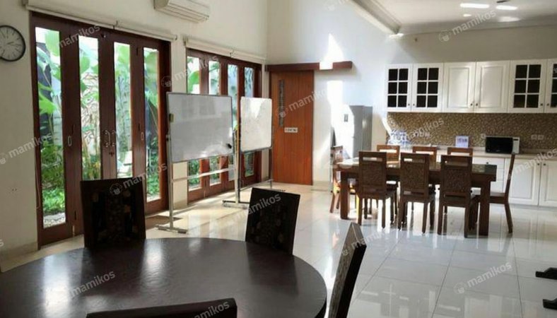 Rumah Menteng Jakarta Pusat