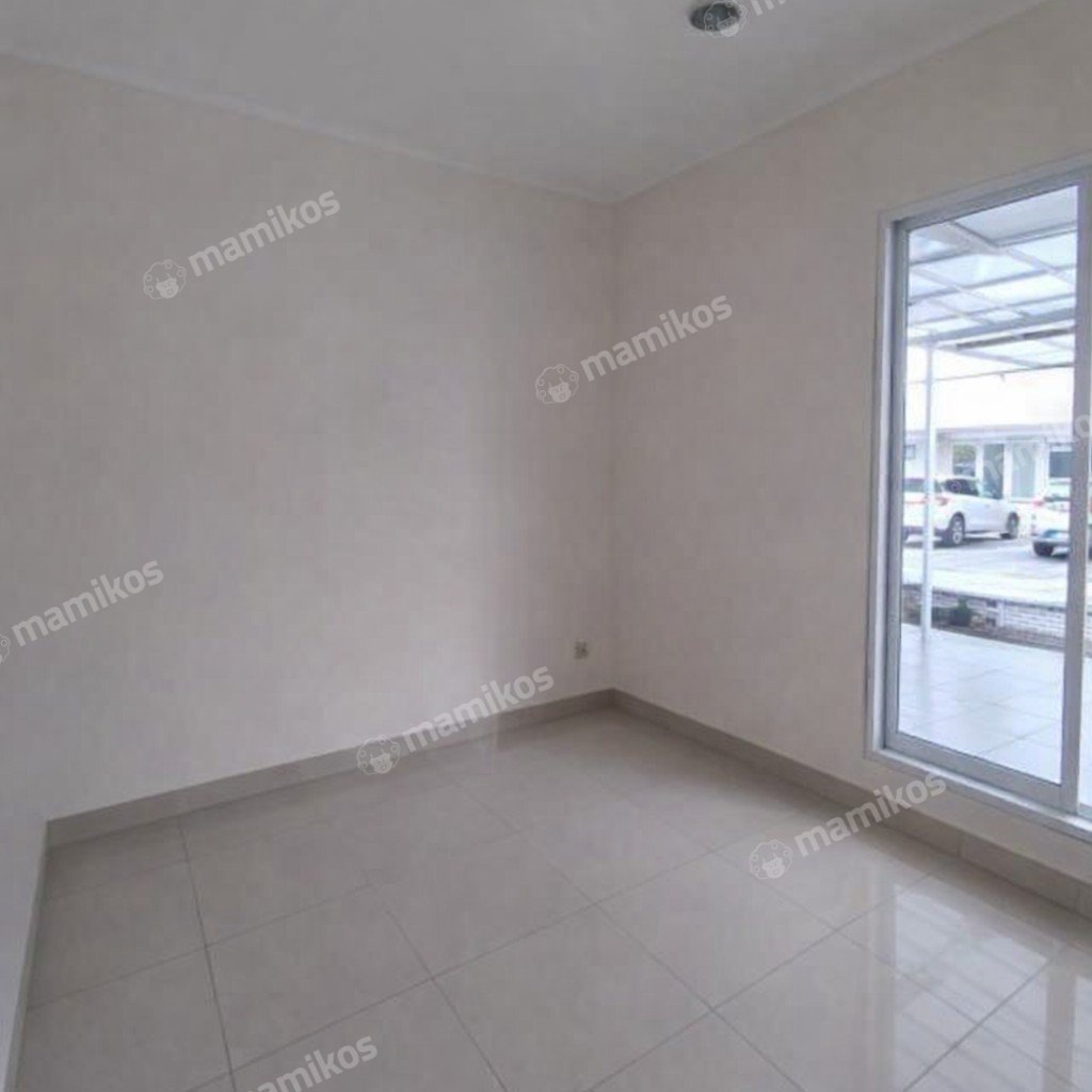 Rumah Sertifikat SHM 3 Kamar Tidur 2 Kamar Mandi Green Lake City Jakarta Barat - Photo 3