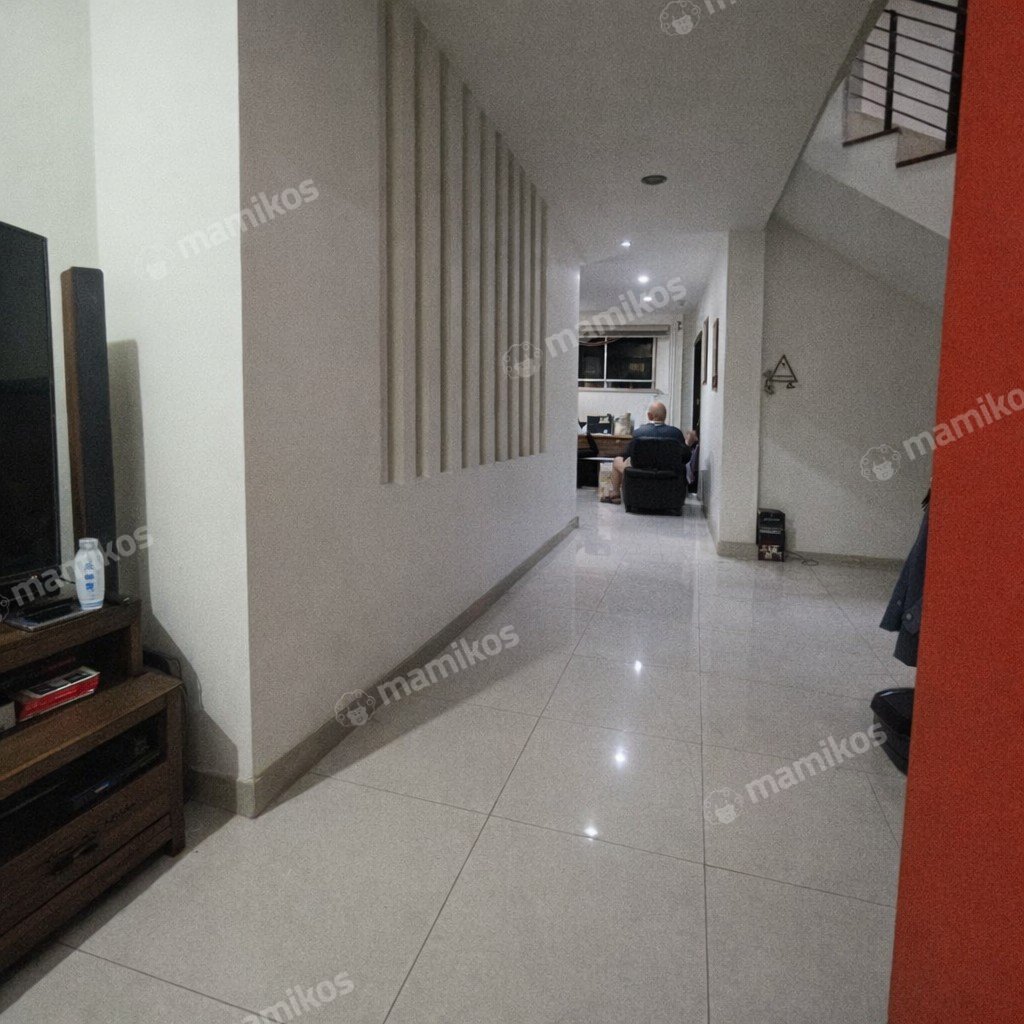 Rumah Sertifikat SHM 4 Kamar Tidur 4 Kamar Mandi Cipinang Jakarta Timur - Photo 3
