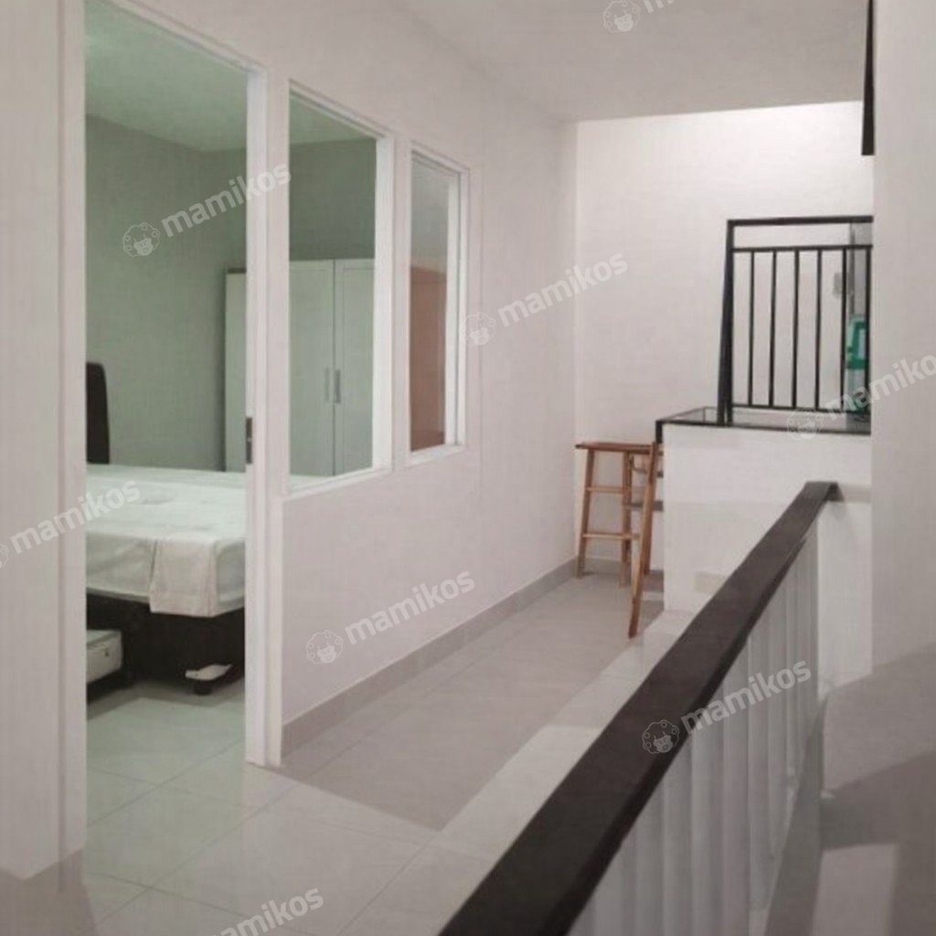 Rumah Sertifikat SHM 4 Kamar Tidur 2 Kamar Mandi Duri Kepa Jakarta Barat - Photo 2