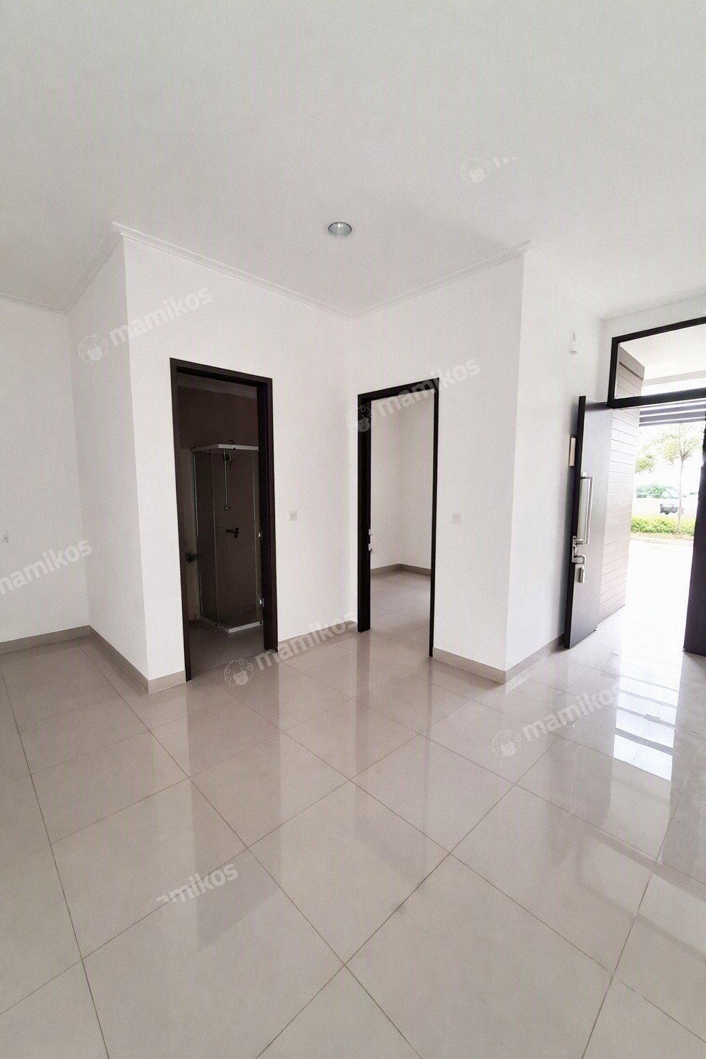 Rumah Sertifikat PPJB 4 Kamar Tidur 4 Kamar Mandi Pantai Indah Kapuk 2 Jakarta Utara - Photo 4