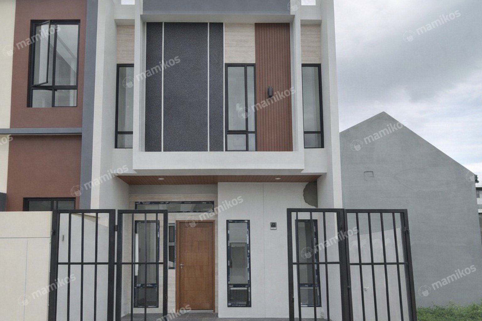Rumah Sertifikat SHM 3 Kamar Tidur 3 Kamar Mandi Metland Puri Jakarta Barat