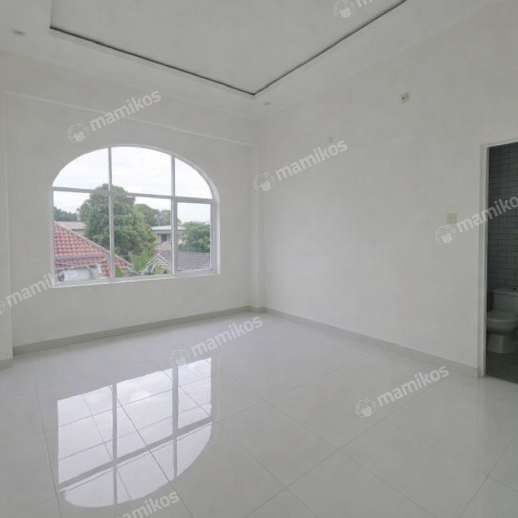 Rumah Sertifikat SHM 3 Kamar Tidur 3 Kamar Mandi Taman Mini Jakarta Timur - Photo 5