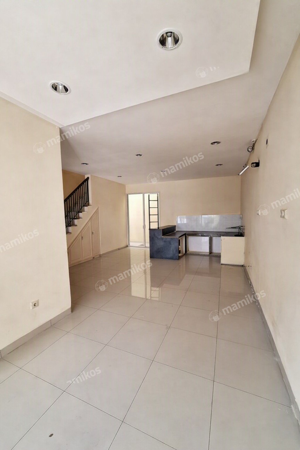 Rumah Sertifikat SHM 2 Kamar Tidur 2 Kamar Mandi Pantai Indah Kapuk Jakarta Utara - Photo 3