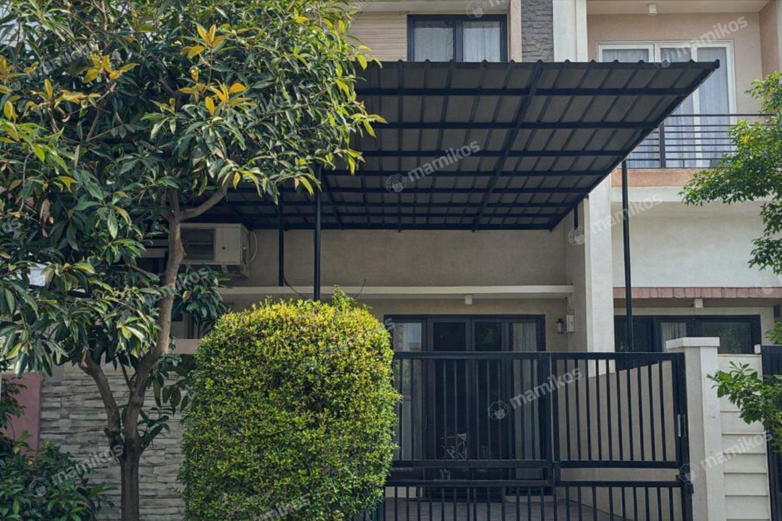 Rumah Sertifikat SHM 4 Kamar Tidur 3 Kamar Mandi Metland Puri Jakarta Barat