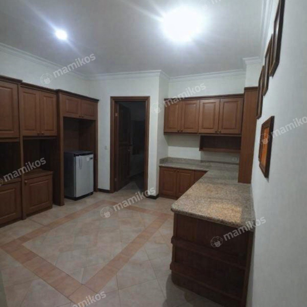 Rumah Sertifikat SHM 4 Kamar Tidur 4 Kamar Mandi Kelapa Gading Jakarta Utara - Photo 5