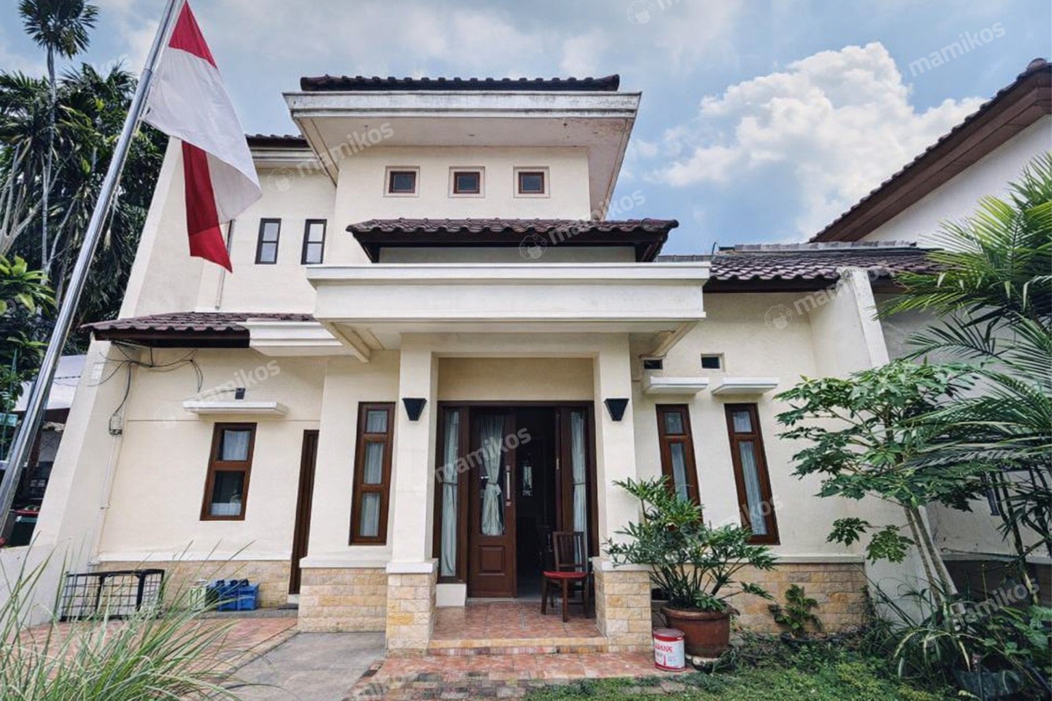 Rumah Sertifikat SHM 3 Kamar Tidur 2 Kamar Mandi Cirendeu Jakarta Selatan