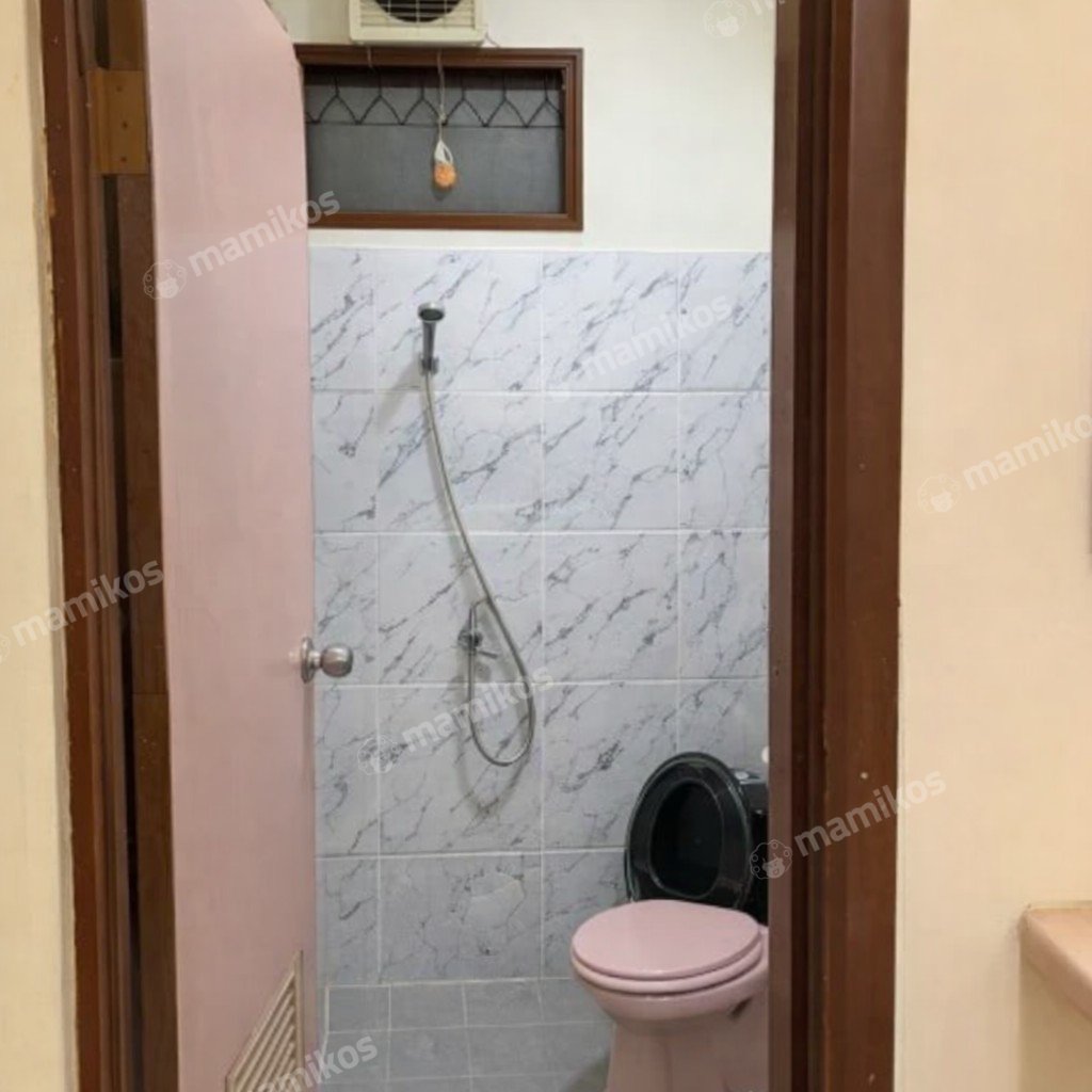 Rumah Sertifikat SHM 3 Kamar Tidur 3 Kamar Mandi Pondok Kelapa Jakarta Timur - Photo 3
