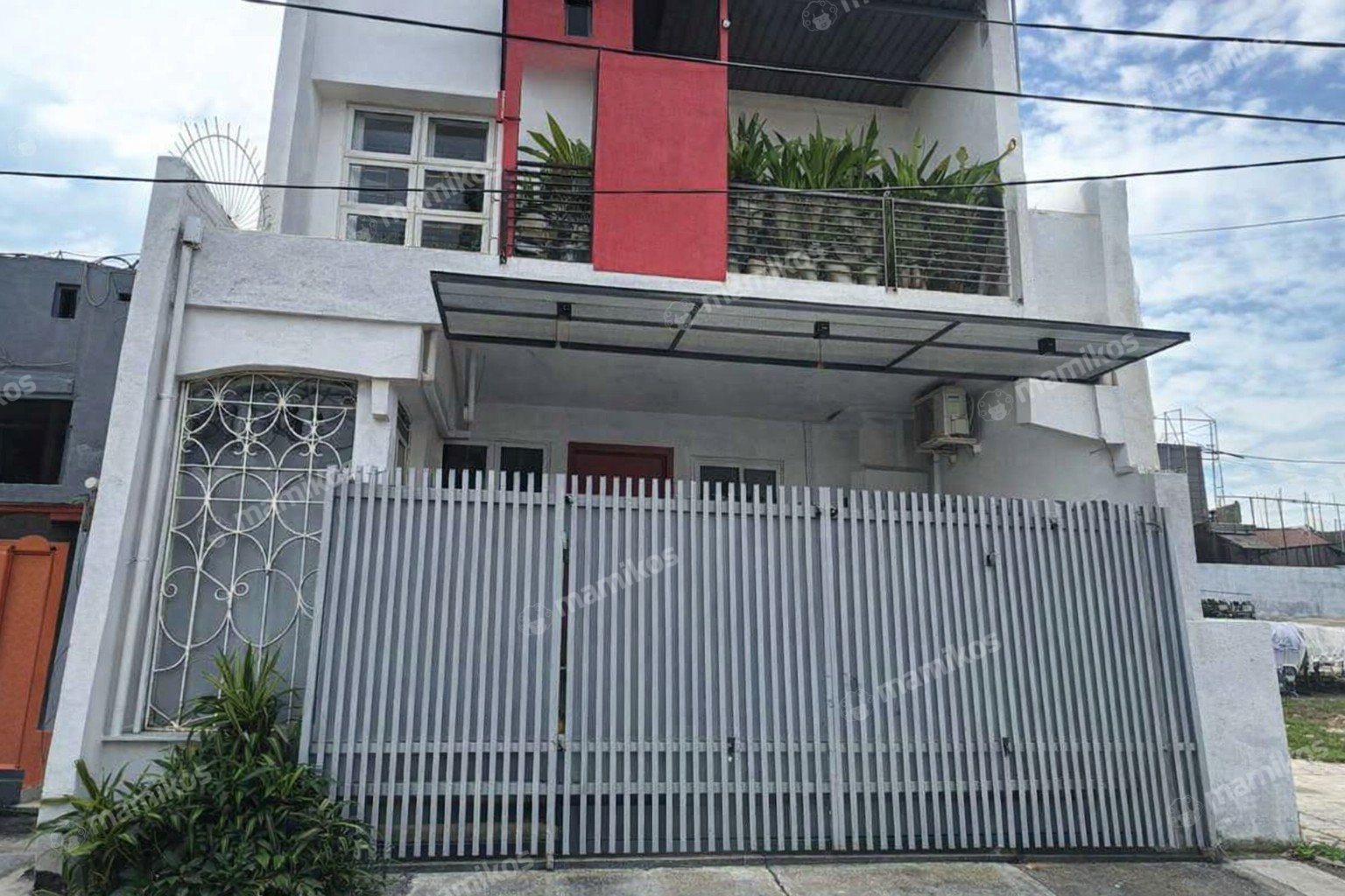 Rumah Sertifikat SHM 6 Kamar Tidur 5 Kamar Mandi Pulo Gadung Jakarta Timur