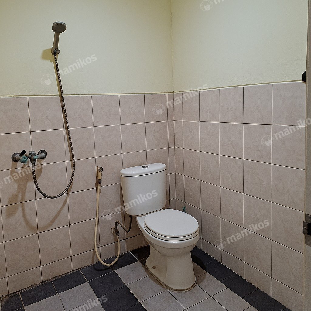 Rumah Sertifikat SHM 3 Kamar Tidur 2 Kamar Mandi Citra Garden Jakarta Barat - Photo 4