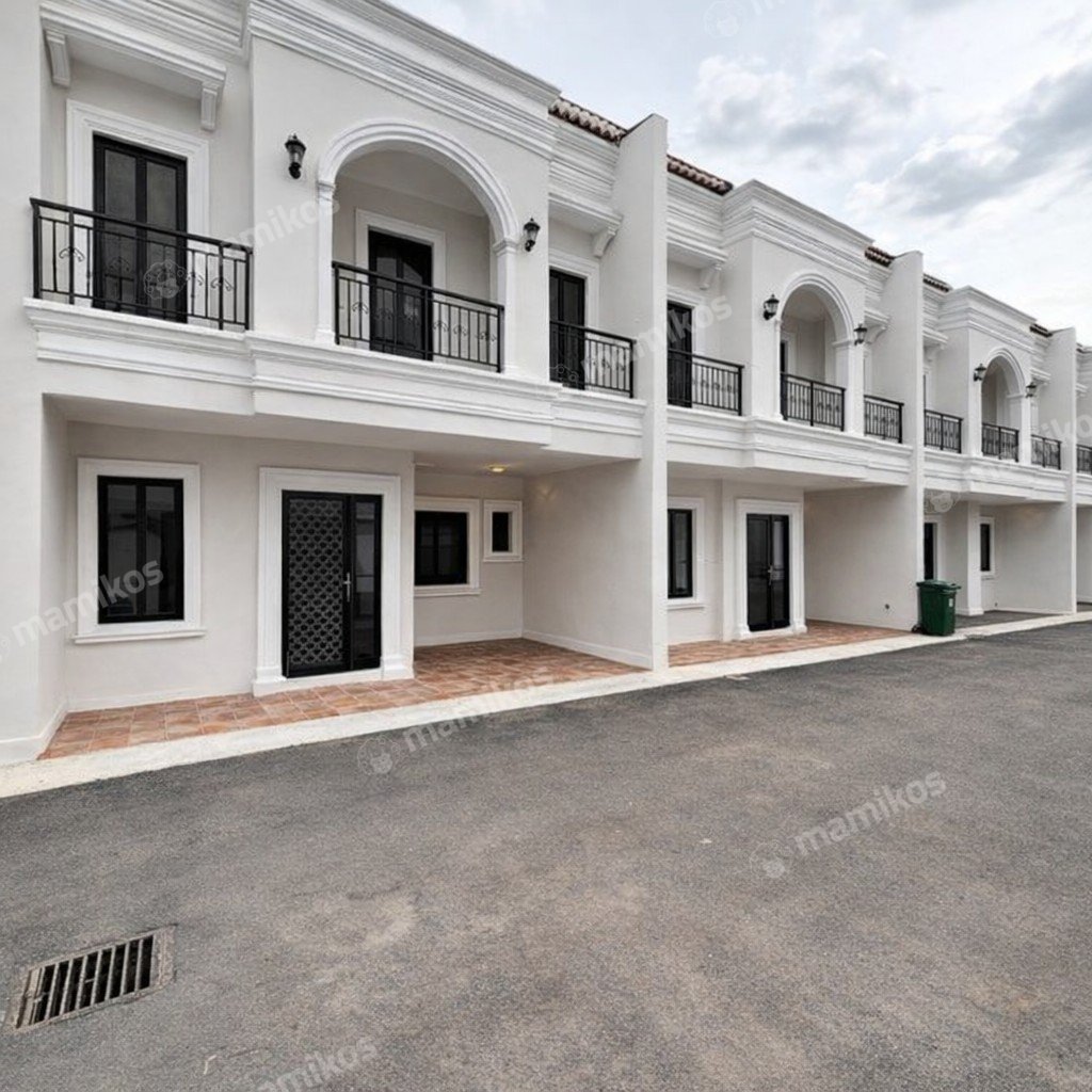 Rumah Sertifikat SHM 4 Kamar Tidur 4 Kamar Mandi Jagakarsa Jakarta Selatan - Photo 2