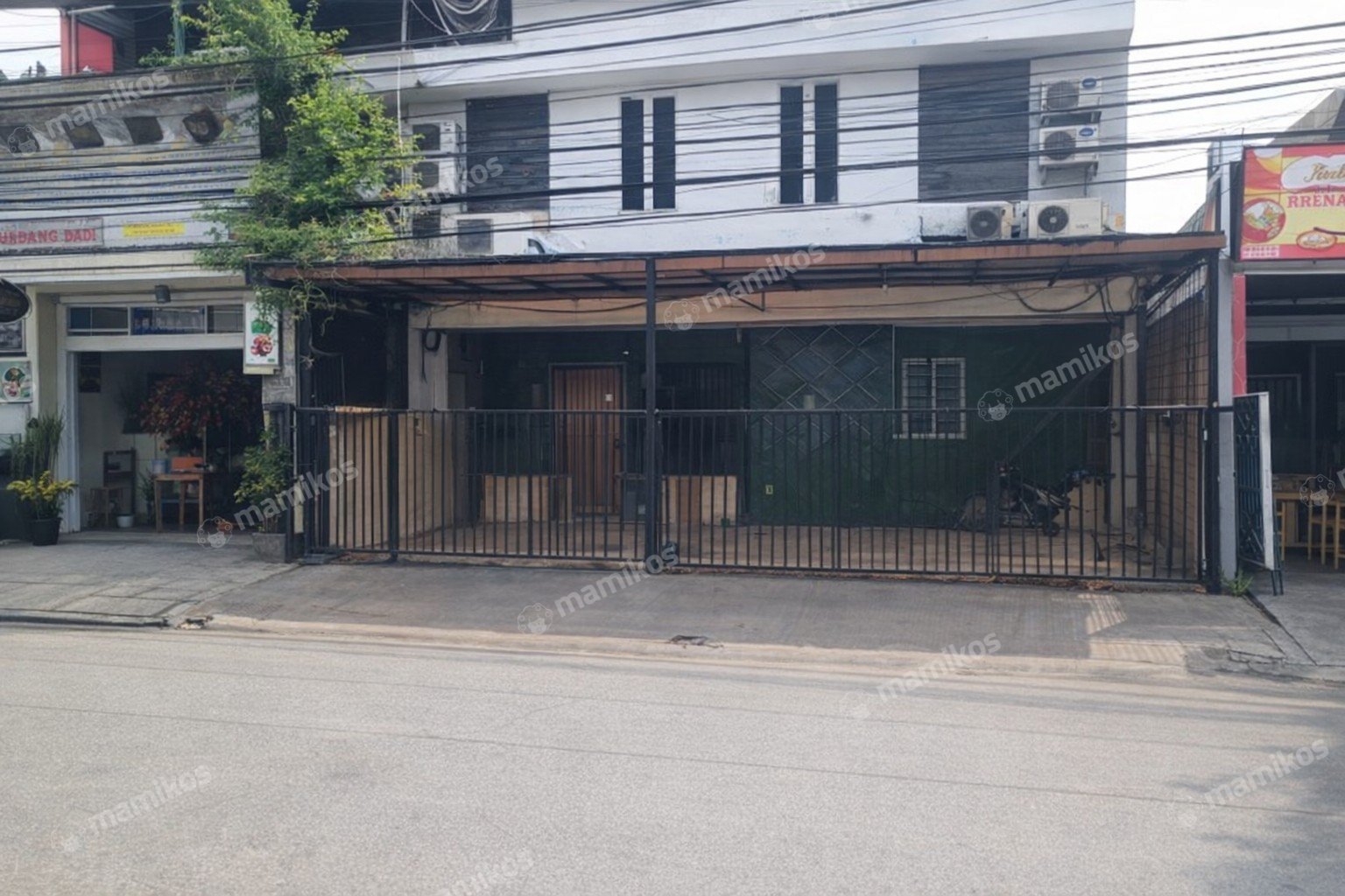 Rumah Sertifikat HGB 6 Kamar Tidur 3 Kamar Mandi Bojong Indah Jakarta Barat