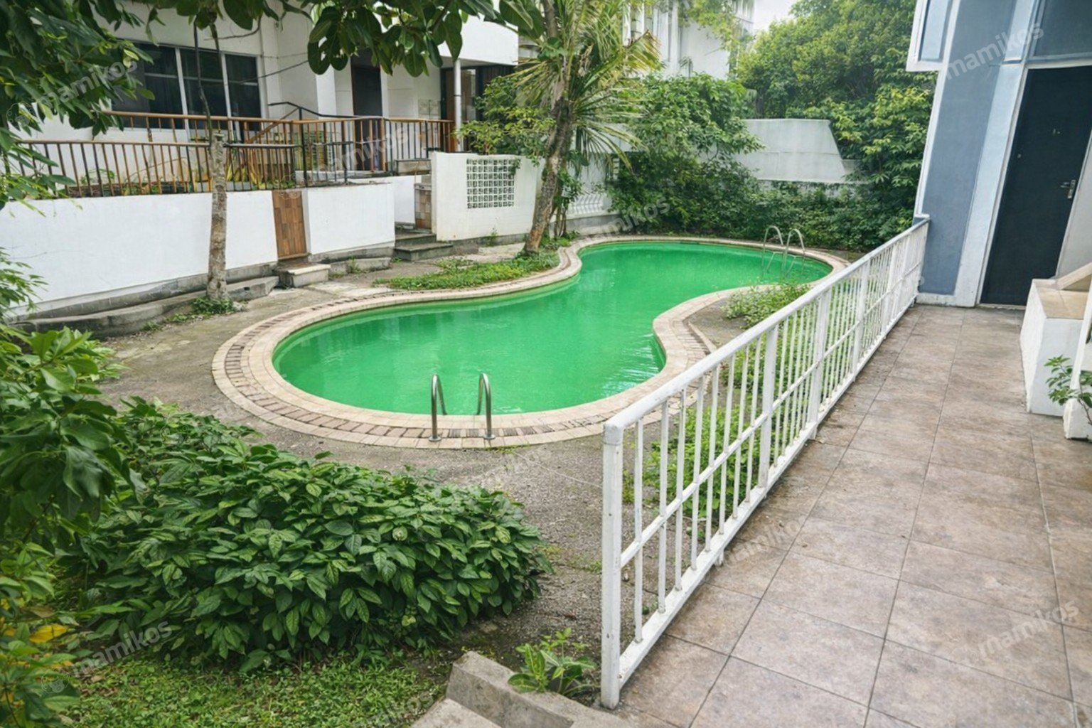 Rumah Sertifikat SHM 8 Kamar Tidur 8 Kamar Mandi Cipete Jakarta Selatan - Photo 4