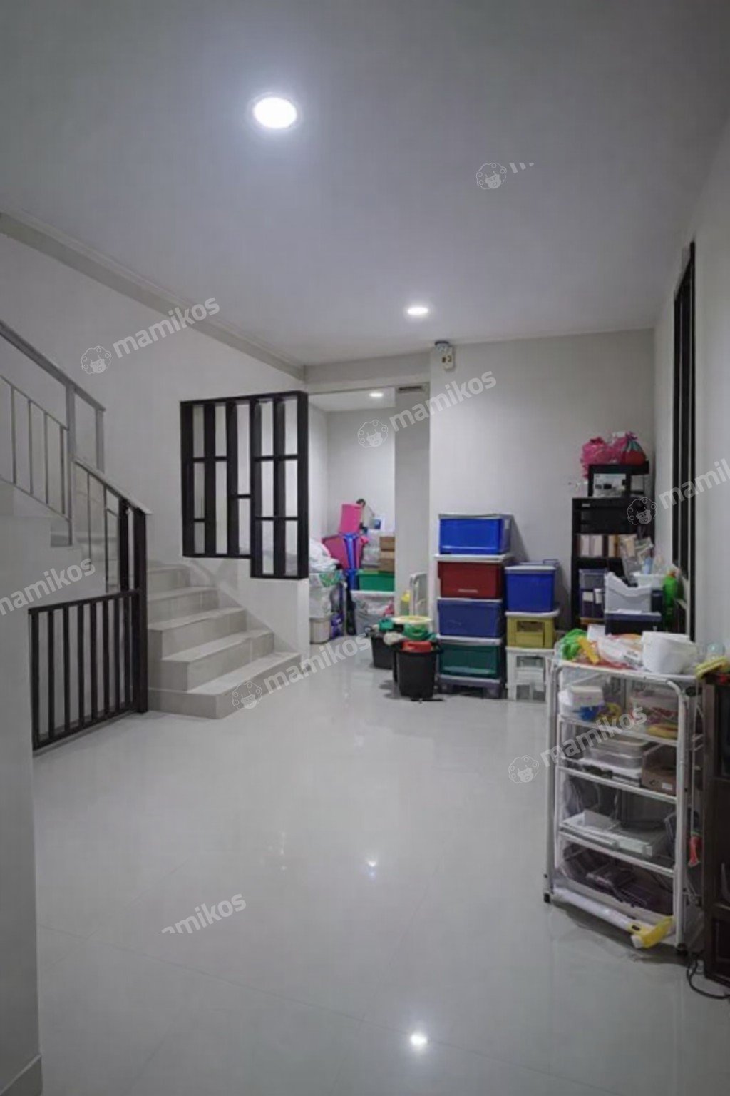 Rumah Sertifikat SHM 3 Kamar Tidur 3 Kamar Mandi Sunter Jakarta Utara - Photo 4
