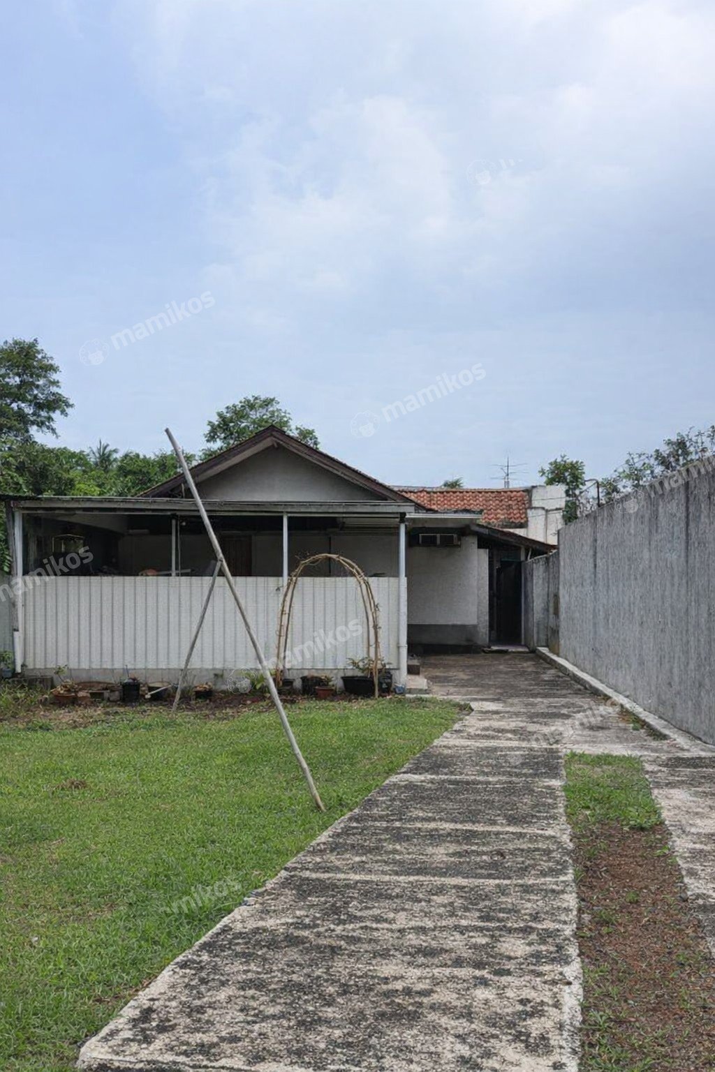 Rumah Sertifikat SHM 2 Kamar Tidur 1 Kamar Mandi Kebon Jeruk Jakarta Barat - Photo 3