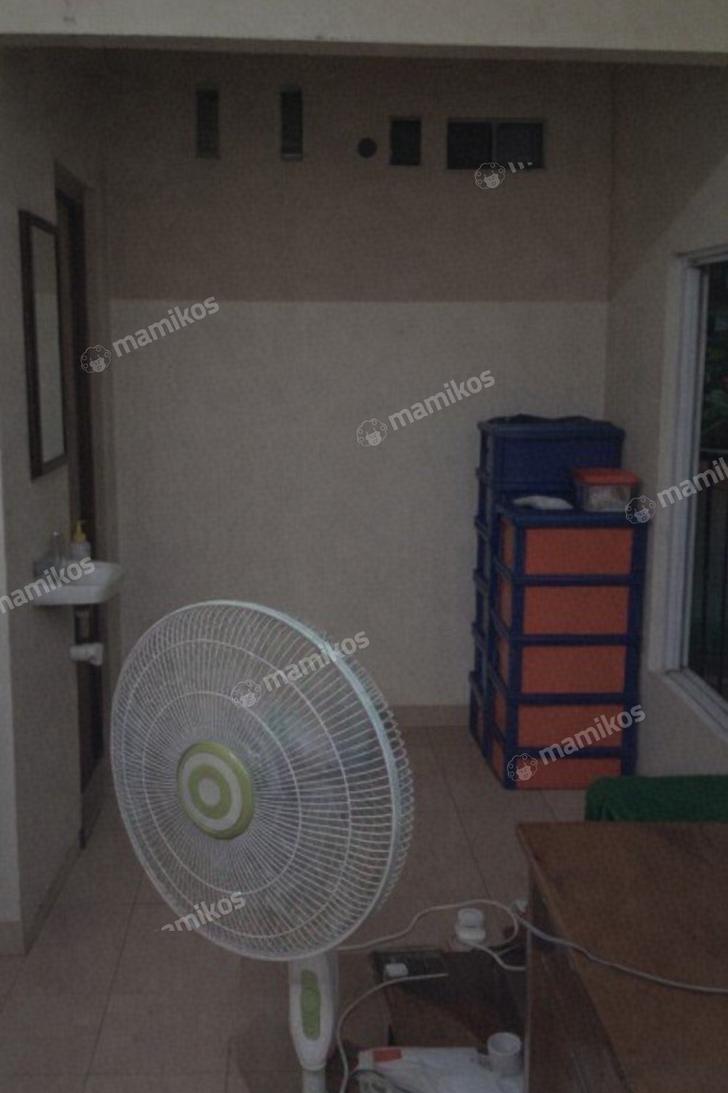Rumah Sertifikat SHM 4 Kamar Tidur 3 Kamar Mandi Duri Kepa Jakarta Barat - Photo 2