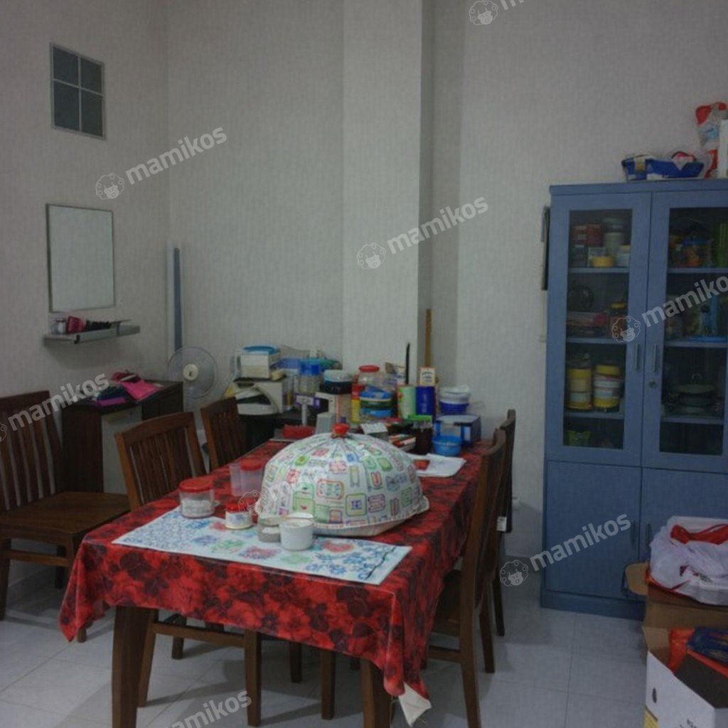Rumah Sertifikat SHM 3 Kamar Tidur 3 Kamar Mandi Green garden Jakarta Barat - Photo 4