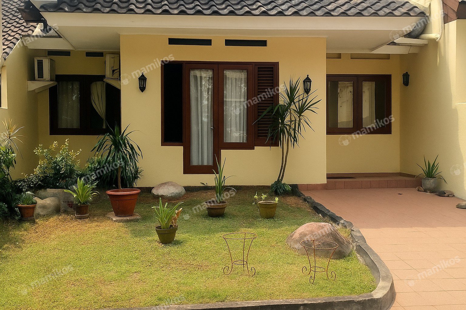 Rumah Sertifikat SHM 3 Kamar Tidur 2 Kamar Mandi Citra Grand Jakarta Timur