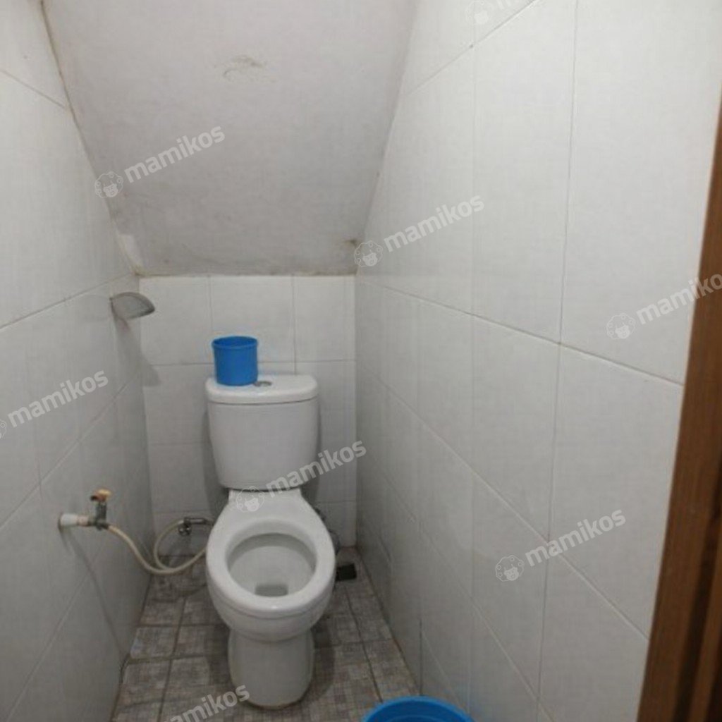 Rumah Sertifikat HGB 3 Kamar Tidur 3 Kamar Mandi Tanjung Duren Jakarta Barat - Photo 3