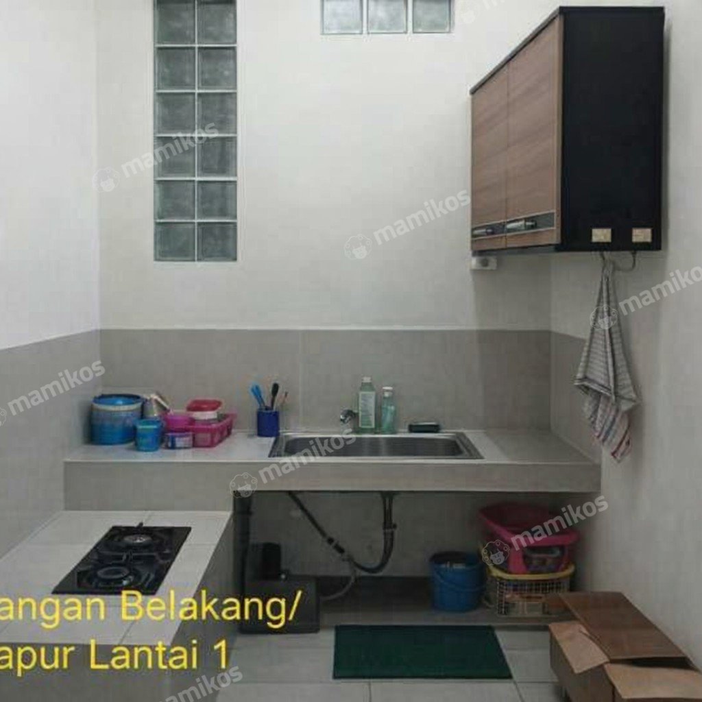Rumah Sertifikat HGB 3 Kamar Tidur 3 Kamar Mandi Tanjung Duren Jakarta Barat - Photo 4