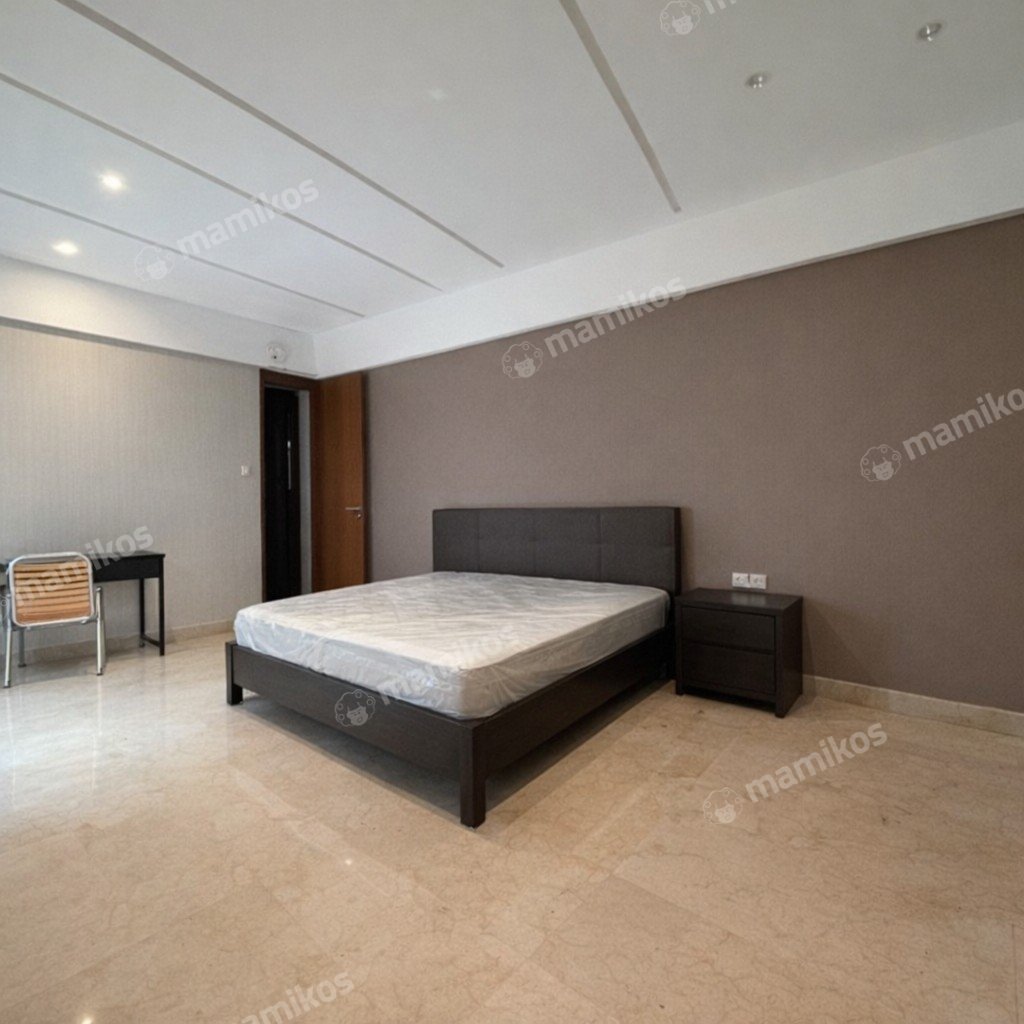 Rumah Sertifikat SHM 5 Kamar Tidur 5 Kamar Mandi Mega Kuningan Jakarta Selatan - Photo 2