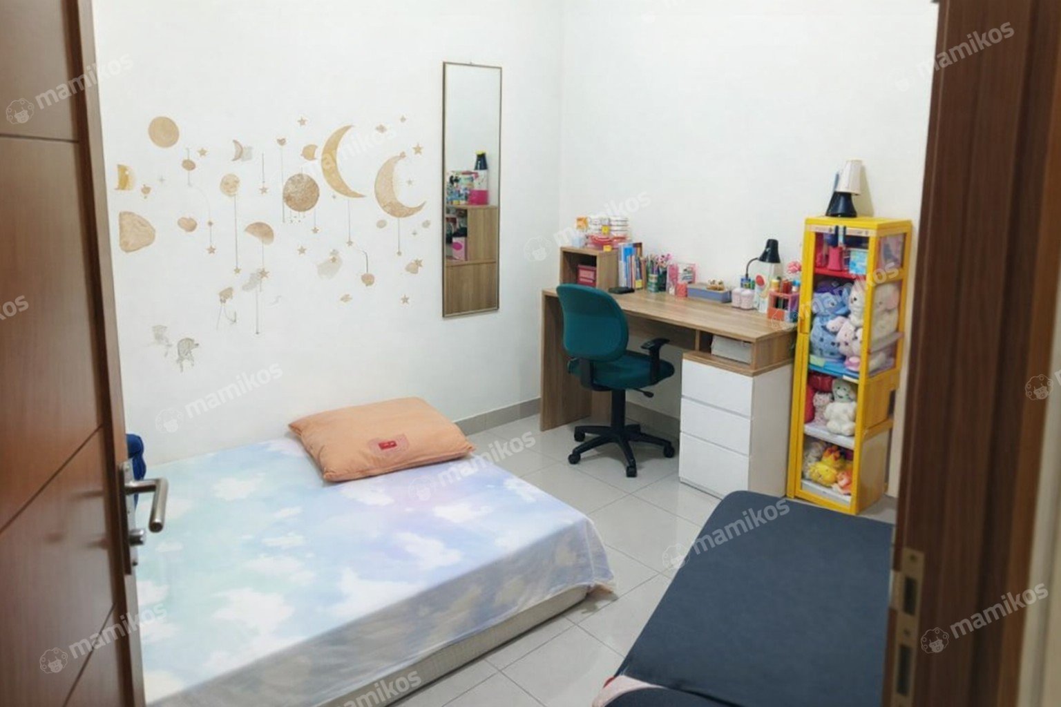 Rumah Sertifikat SHM 4 Kamar Tidur 3 Kamar Mandi Tanjung Duren Jakarta Barat - Photo 5