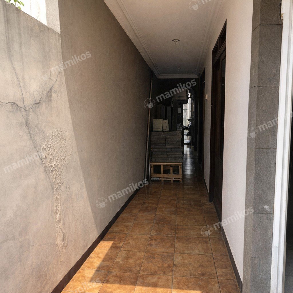 Rumah Sertifikat SHM 4 Kamar Tidur 4 Kamar Mandi Palmerah Jakarta Barat - Photo 5