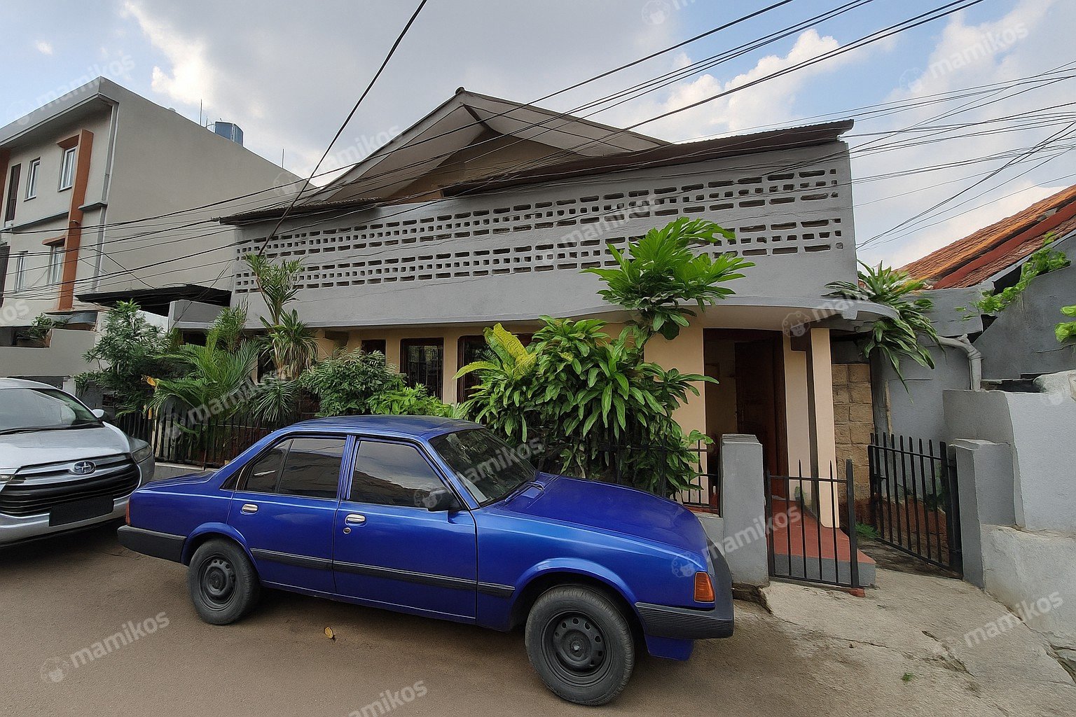 Rumah Sertifikat SHM 8 Kamar Tidur 7 Kamar Mandi Kuningan Jakarta Selatan - Photo 2